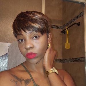 Meet your Posher, Anyea